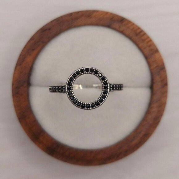 925 Sterling Silver Oxidized O Ring - Picture 4 of 6